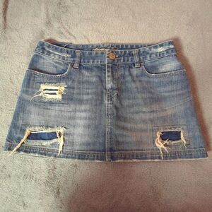 Y2K Indie Sleaze‎ Coquette Distressed Denim Mini Skirt American Eagle 6 Low Rise